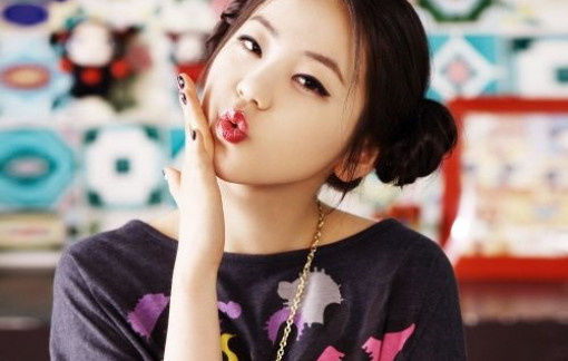 Những kiểu tóc đẹp "chữa cháy" khi đi du lịch dịp lễ 30/4