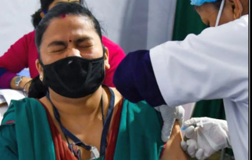 Kéo dài thời gian giữa 2 mũi tiêm vắc xin COVID-19 có thể tạo ra kháng thể nhiều hơn 9 lần