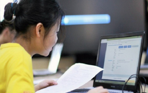 Hôm nay, thí sinh bắt đầu thử đăng ký dự thi tốt nghiệp THPT