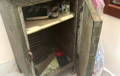 Vụ cặp đôi mới cưới mất 900 phong bì và 4,5 cây vàng: Nghi vấn kẻ trộm là người quen