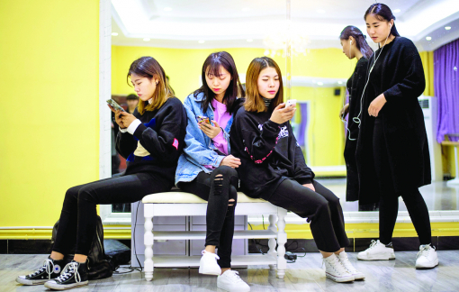 Những trái tim thích cô đơn ở châu Á