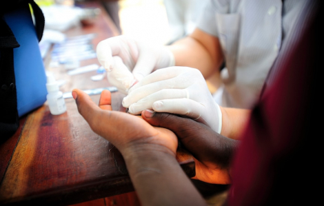 Phụ nữ “đang bị bỏ lại phía sau” trong công cuộc phòng chống HIV/AIDS