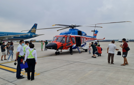 Những du khách đầu tiên được ngắm TPHCM từ trực thăng