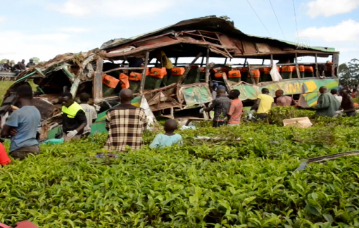 Nhiều trẻ vị thành niên thiệt mạng trong vụ tai nạn xe buýt nghiêm trọng ở Uganda