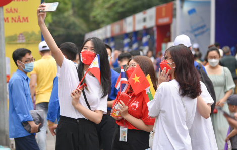Festival thanh niên Đông Nam Á, sắc màu 11 quốc gia cùng hội tụ