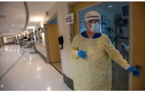 Số ca nhập viện vì COVID-19 gia tăng lại ở Mỹ