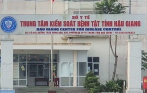 Bắt giam Giám đốc CDC Hậu Giang