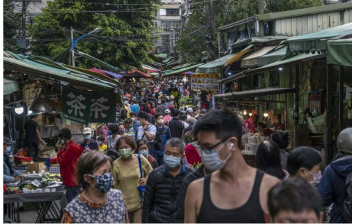 Đài Loan từ bỏ zero-COVID, quyết tâm sống chung với dịch