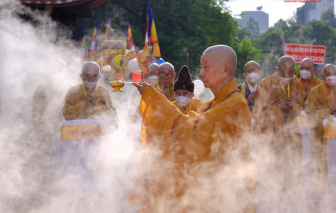 Hân hoan tham dự Đại lễ Phật đản sau 2 năm tạm dừng để phòng chống dịch