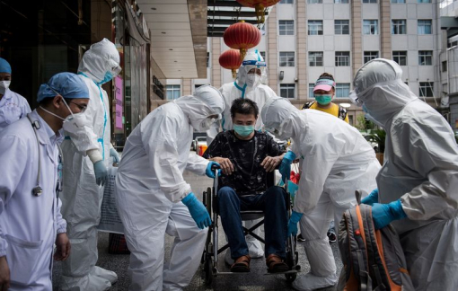 Những bệnh nhân COVID-19 đầu tiên ở Vũ Hán vẫn còn mệt mỏi, đau khổ sau hai năm