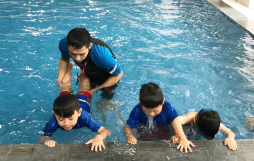 Cấp thiết phổ cập bơi cho học sinh