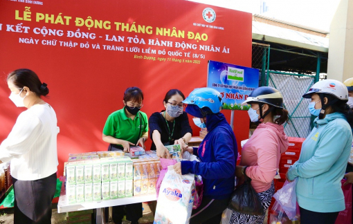 Nụ cười hạnh phúc của những người nghèo mưu sinh trên đất Bình Dương