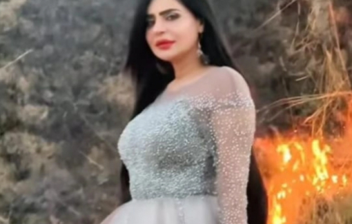 Ngôi sao Pakistan gây phẫn nộ khi quay video nhảy múa bên cạnh đám cháy rừng
