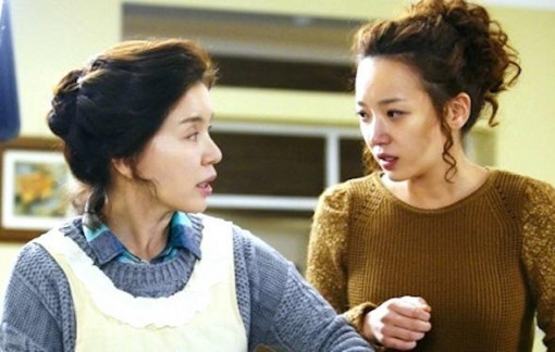 Cha mẹ chồng tự ái vì bị con dâu "lên lớp"