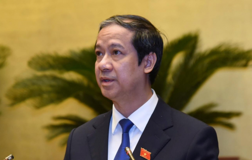 Bộ trưởng Bộ GD-ĐT: Đã chỉ đạo cắt giảm tối đa chi phí sách giáo khoa