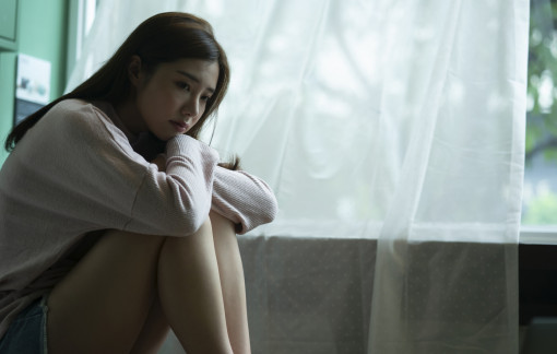 Tủi thân khi chồng cũ đã có người yêu mới, trong khi tôi vẫn đi về lẻ bóng