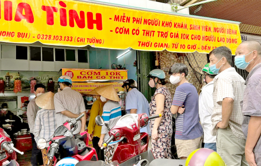 Gồng mình duy trì những quán cơm 0 đồng thời “bão giá”