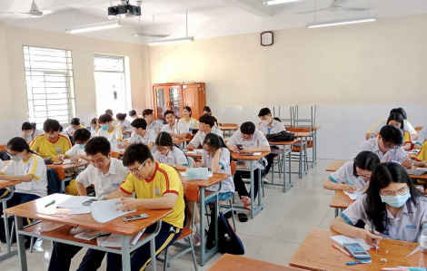 TPHCM: Nhiều học sinh khối 12 được làm quen với “kỳ thi thử” tốt nghiệp THPT