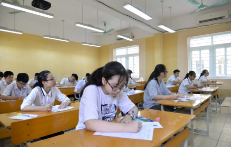 Sáng nay (17/6), gần 107.000 thí sinh tại Hà Nội làm thủ tục dự thi lớp 10