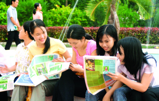 Phụ nữ và báo chí