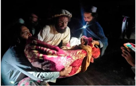 Cảnh tang thương sau trận động đất làm chết hơn 1.000 người ở Afghanistan