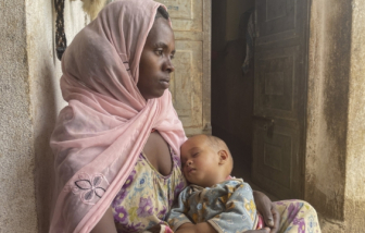 Đông Phi: Trẻ em thiệt mạng vì đói, phụ nữ phải bán thân để nuôi miệng ăn