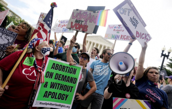 Mỹ đảo ngược phán quyết Roe kiện Wade, mở ra khả năng cấm phá thai tại nhiều bang