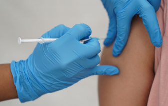 Vắc xin COVID-19 giúp cứu sống 20 triệu người trong năm đầu tiên