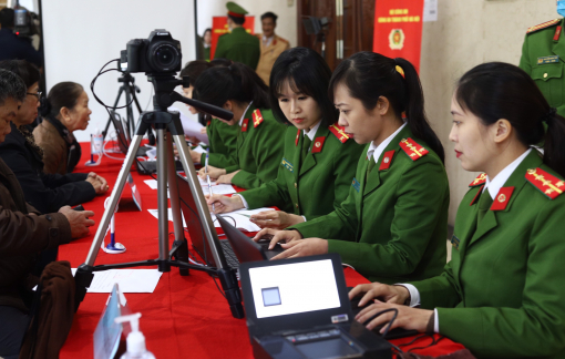 Đề xuất cấp thẻ căn cước công dân cho trẻ dưới 14 tuổi