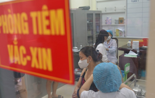 Ngày 29/6, số bệnh nhân COVID-19 phải thở oxy tăng