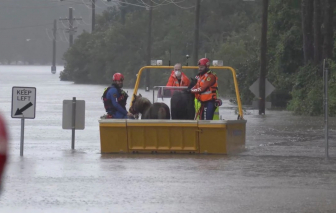 Úc: Hàng chục ngàn cư dân Sydney phải di tản vì mưa lũ