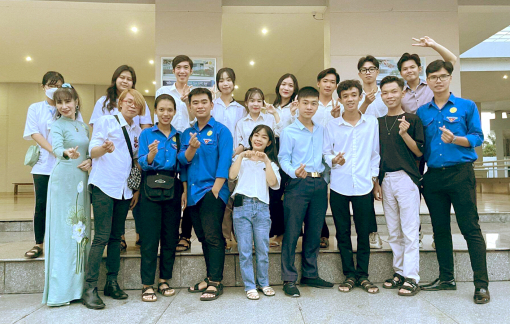 “Khởi nghiệp văn chương” cho người trẻ