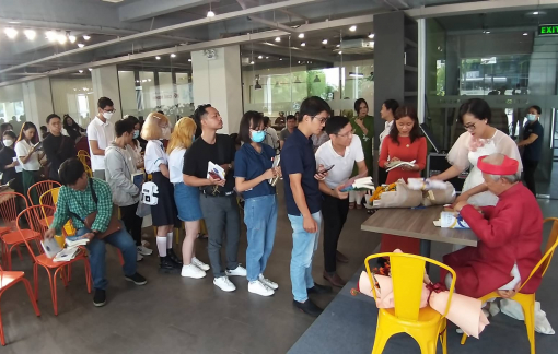 Vừa phát hành, sách của GS Phan Văn Trường đã tái bản