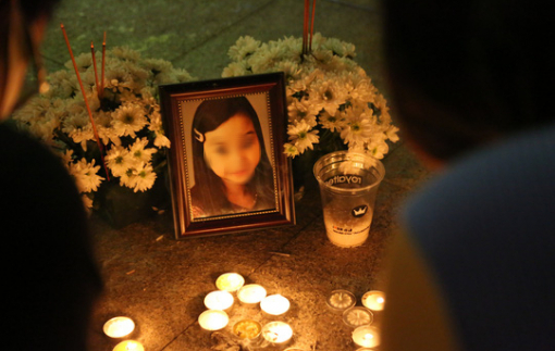 Xử công khai vụ bé gái 8 tuổi bị bạo hành tử vong