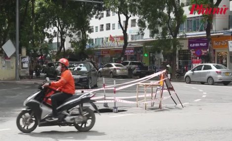 "Hố tử thần" xuất hiện giữa trung tâm Hà Nội