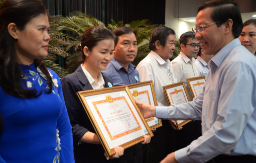 Chủ tịch Phan Văn Mãi: Việc người dân hiến đất là nét đặc trưng văn hóa người Sài Gòn - TPHCM