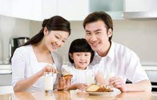 Cần làm gì để được nhận con nuôi?