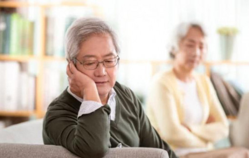 Phụ nữ càng lớn tuổi càng khó hiểu?