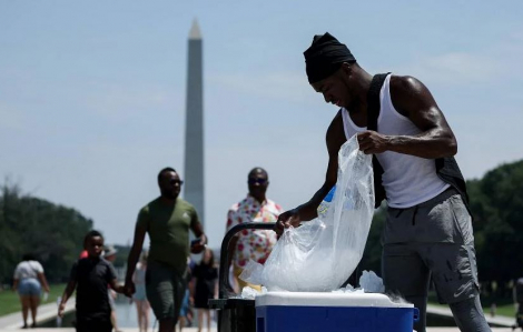 Mỹ yêu cầu người dân hạn chế sử dụng nước sau đợt nắng nóng