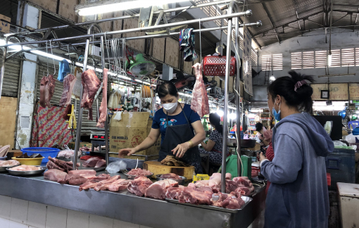 Giá thịt heo và thực phẩm giúp CPI tháng 7 tăng 0,4%