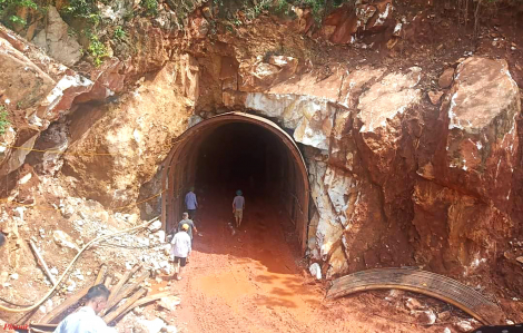 Đất sụt, nhà nứt toác ở thủ phủ khoáng sản xứ Nghệ: Không chấp nhận báo cáo của Liên đoàn địa chất