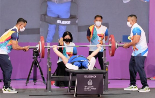 Việt Nam đón “mưa vàng” ngày ra quân đầu tiên tại ASEAN Para Games 2022