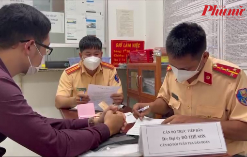 Tước GPLX 2 tháng đối với tài xế chạy vào đường cấm trên cầu Sài Gòn