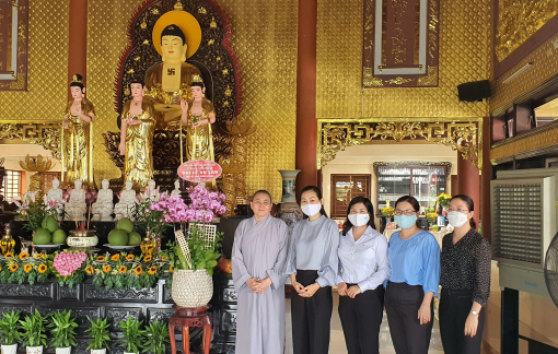 Hội LHPN TPHCM đến thăm các cơ sở tôn giáo nhân Lễ Vu Lan