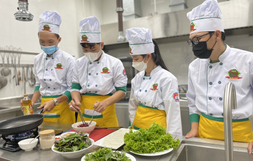 Cha mẹ cũng cần được định hướng khi con chọn nghề, ngành