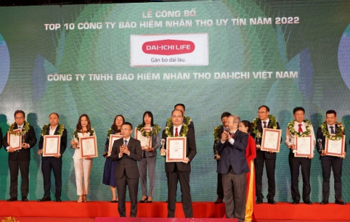Dai-ichi Life Việt Nam vinh dự đạt danh hiệu Top 2 Công ty bảo hiểm nhân thọ uy tín năm 2022