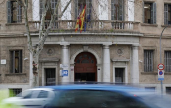 Tây Ban Nha trả hộ chiếu cho 2 du khách Việt bị cáo buộc hiếp dâm