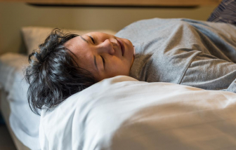 Hormone sinh dục nữ có thể làm tăng nguy cơ mất ngủ và sa sút trí tuệ?