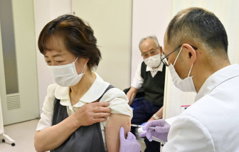 Nhật Bản triển khai vắc xin mới chống biến thể phụ của Omicron