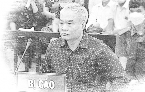 Cựu chủ tịch trung tâm hỗ trợ người nghèo bị tuyên án chung thân